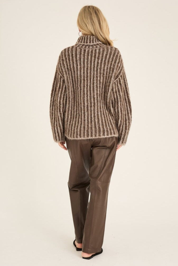 A-View - Orkido Knit Pullover AV6018 - 186 - Sand/Brown