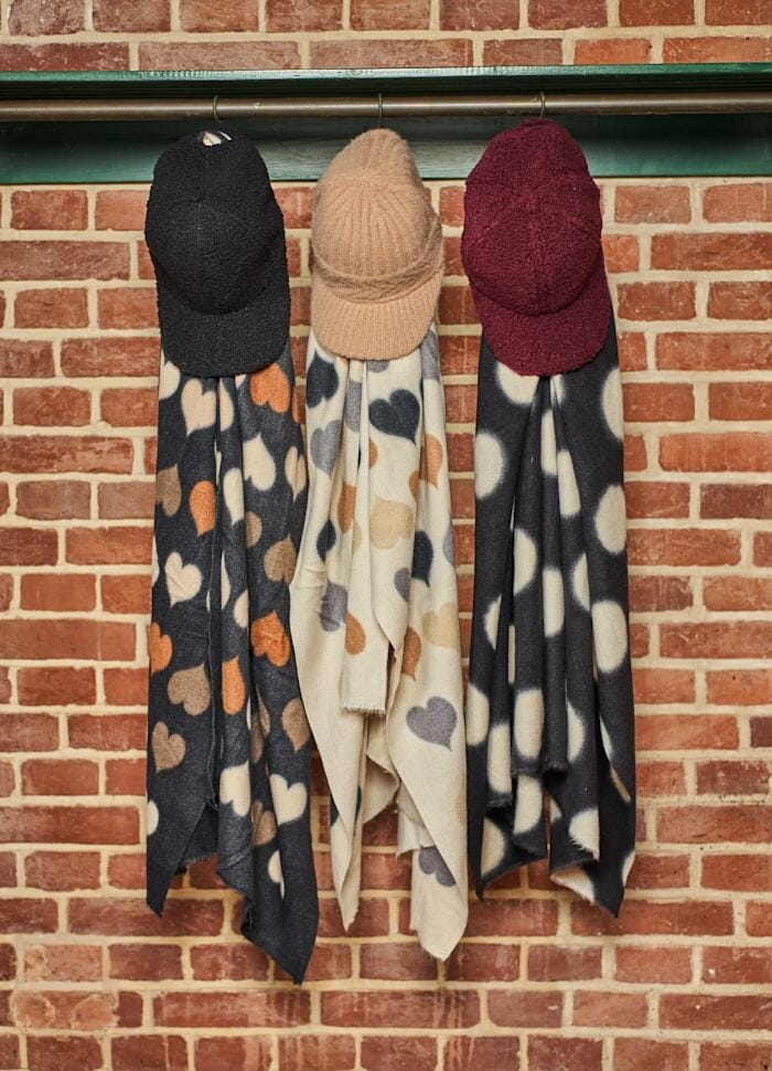 Black Colour - Bckita Cap 9780 - Wine Huer