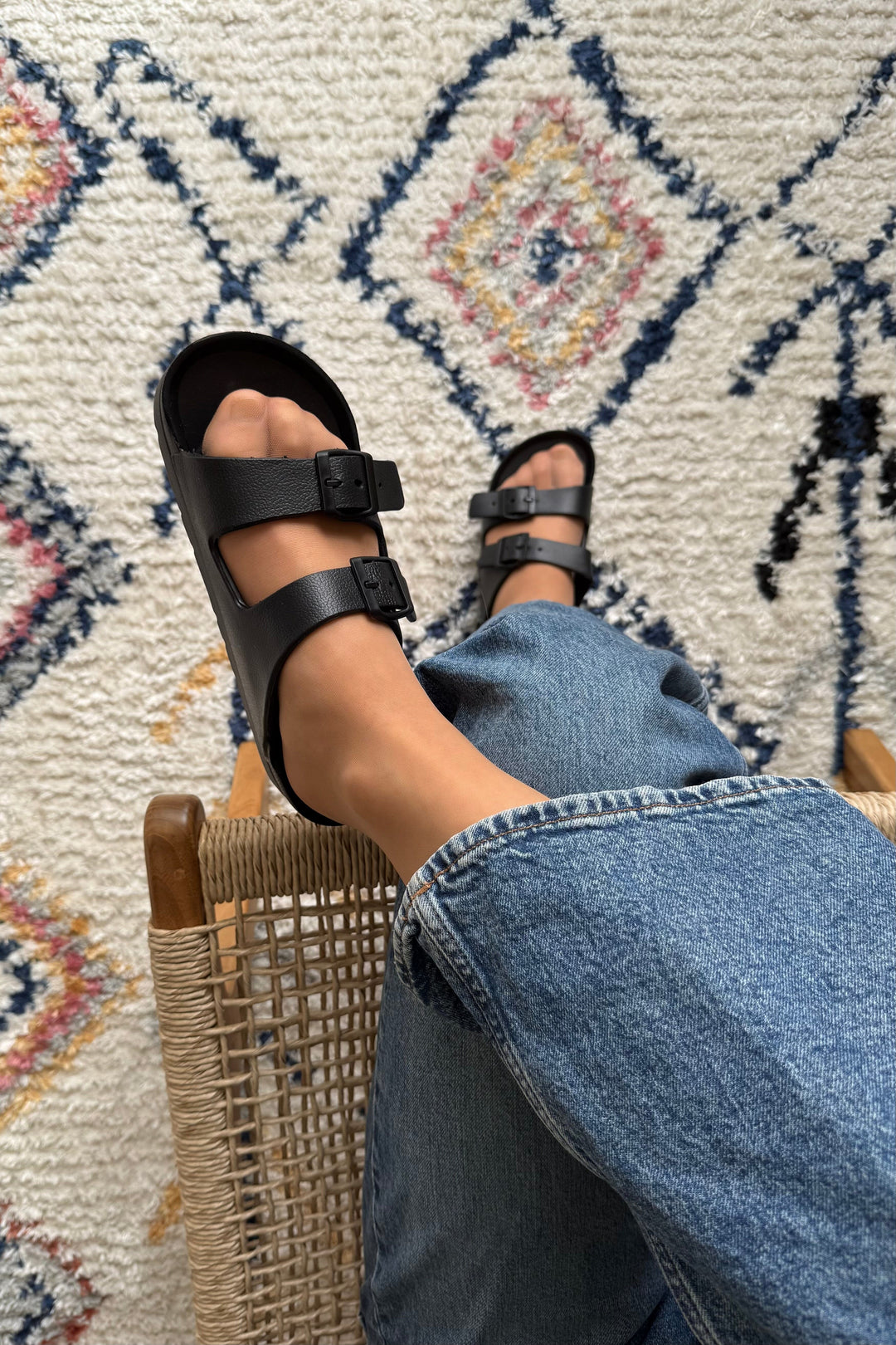 Bloom - Ruby Sandal - Black Sandaler