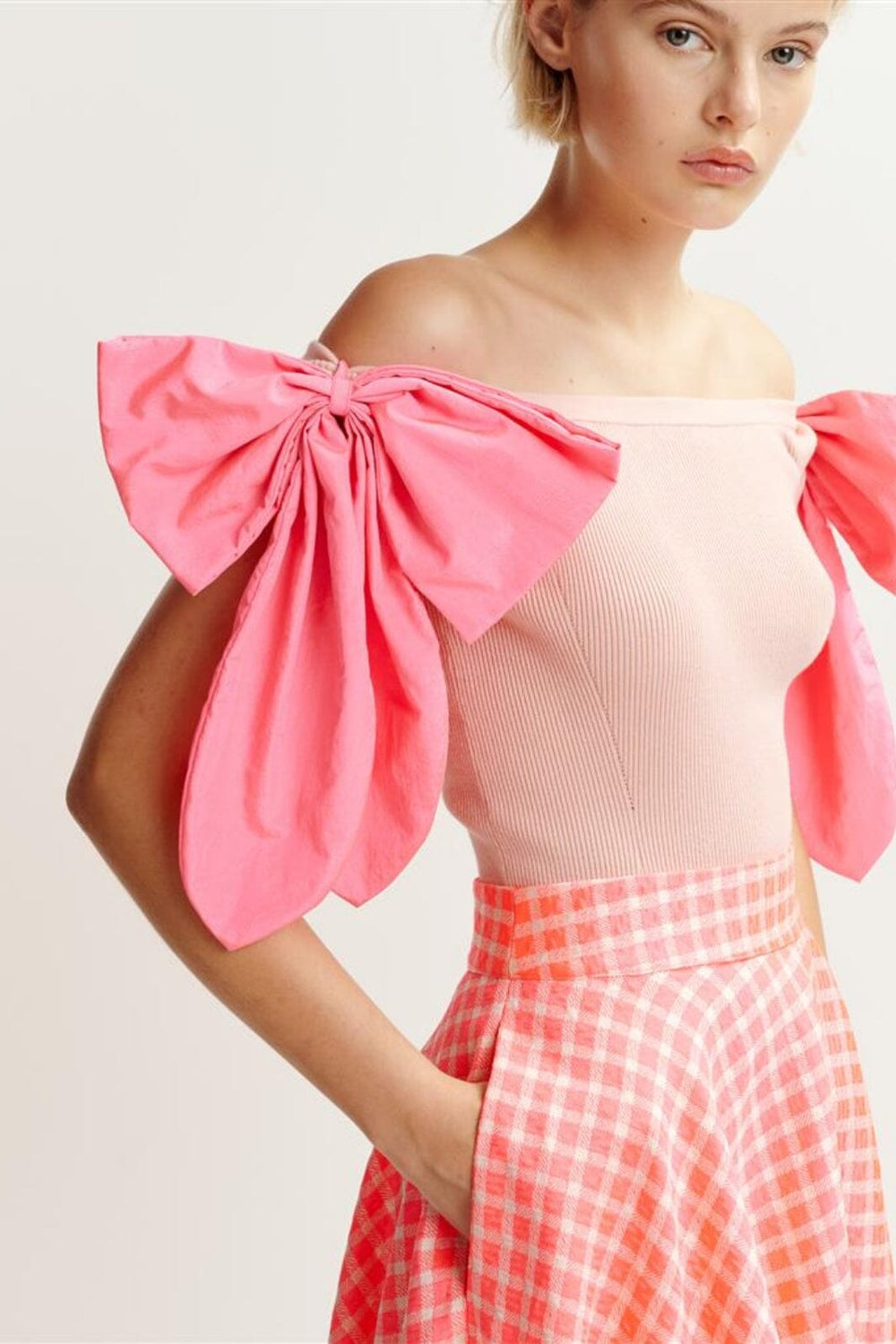 Essentiel Antwerp - Hankar MA05 - Marzipani