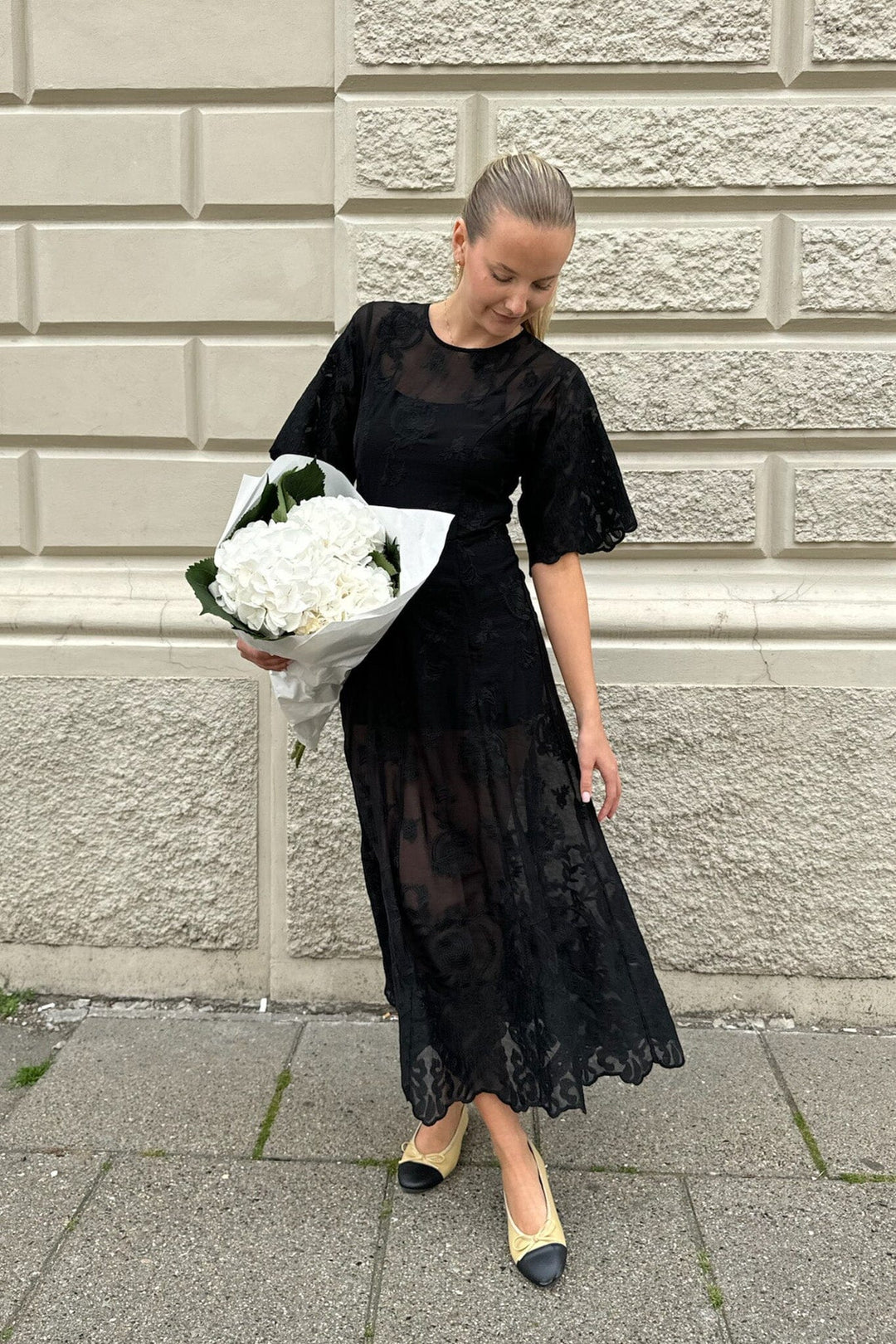 Forudbestilling - BYIC - Ellinoric Lace Long Dress - vb Vintage Black Kjoler
