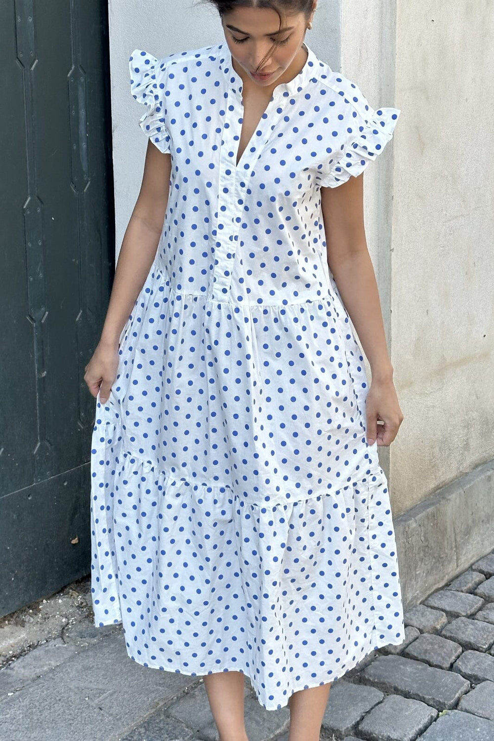 Continue - Bea 14968 - Blue Dot