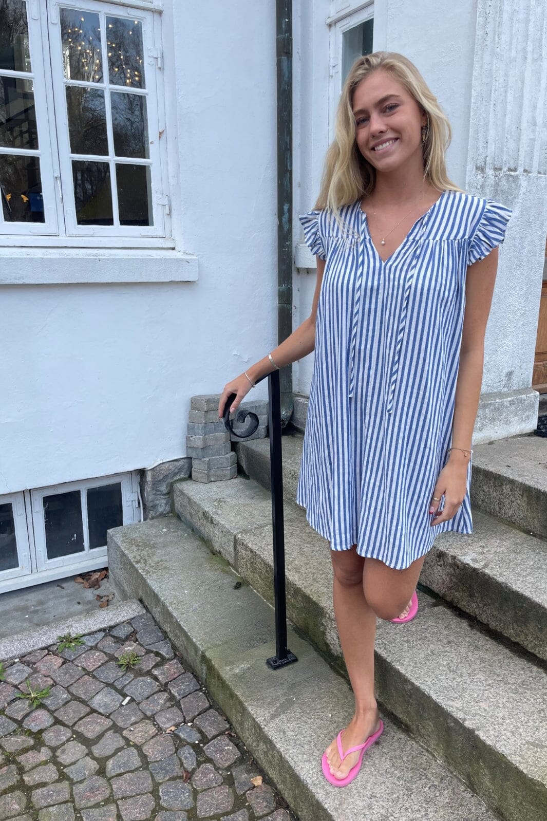 Forudbestilling - Continue - Lilli Dress Stripe - 416 Blue Stripe Kjoler