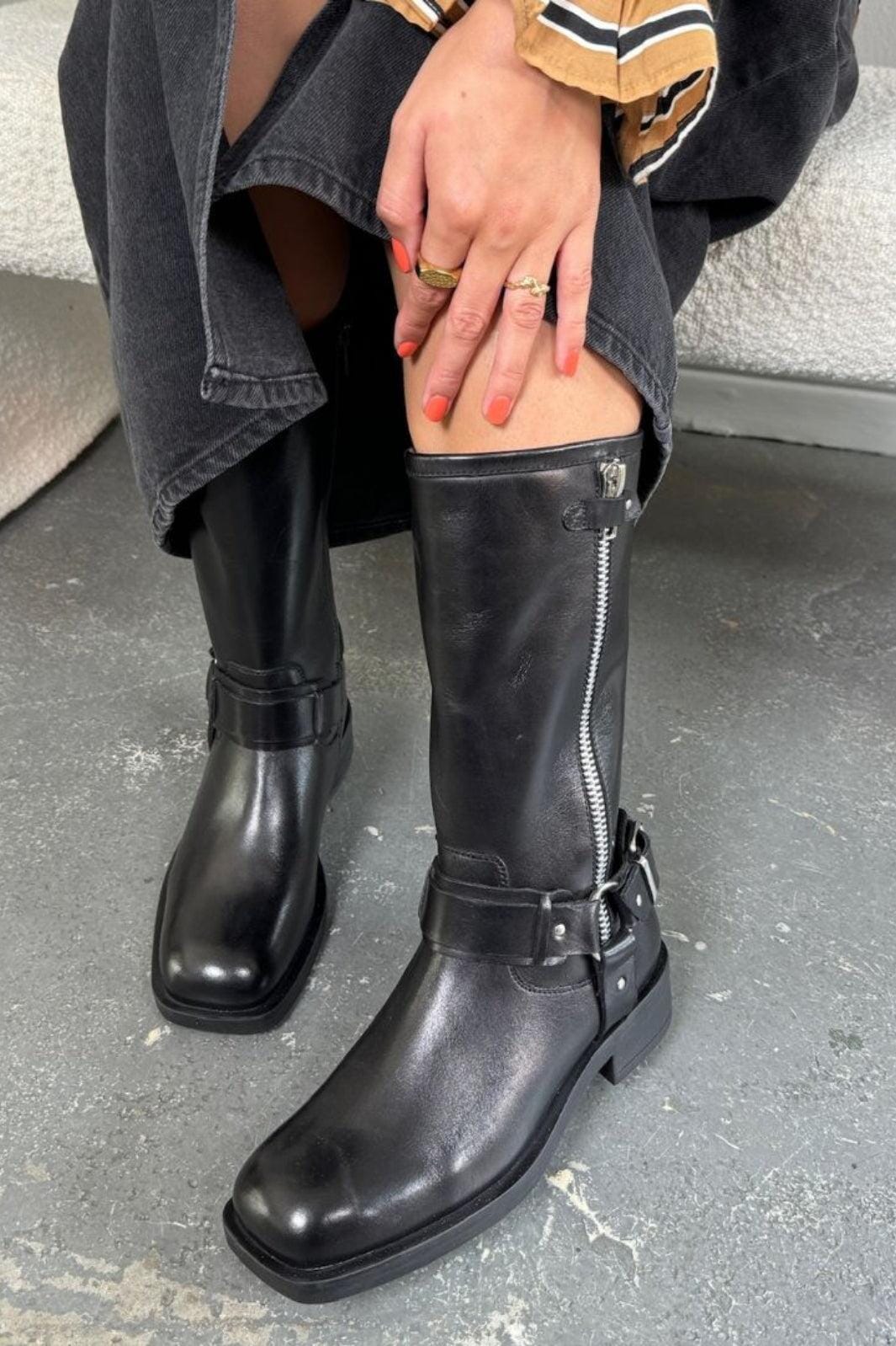 Forudbestilling - Copenhagen Shoes - Heartbeat And More - 0001 Black Støvler