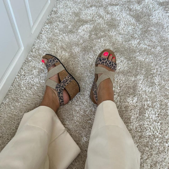 Forudbestilling - Copenhagen Shoes - Stacia Leopard 22 - Brown Leopard/Black Elastic Sandaler