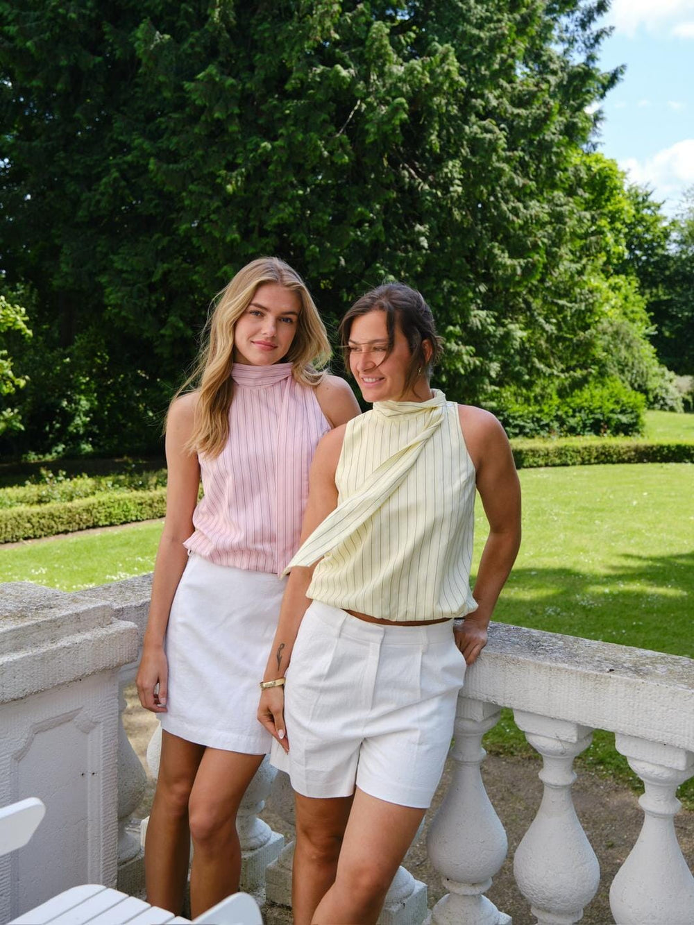 Forudbestilling - Neo Noir - Veda Stripe Top 165002 - 191 - Light Yellow Toppe