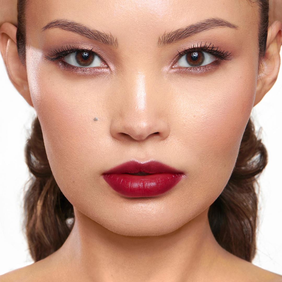 Forudbestilling - Wonderskin - Wonder Blading Lip Stain Masque DIVINE - Divine (Burgundy Red) Læbestift