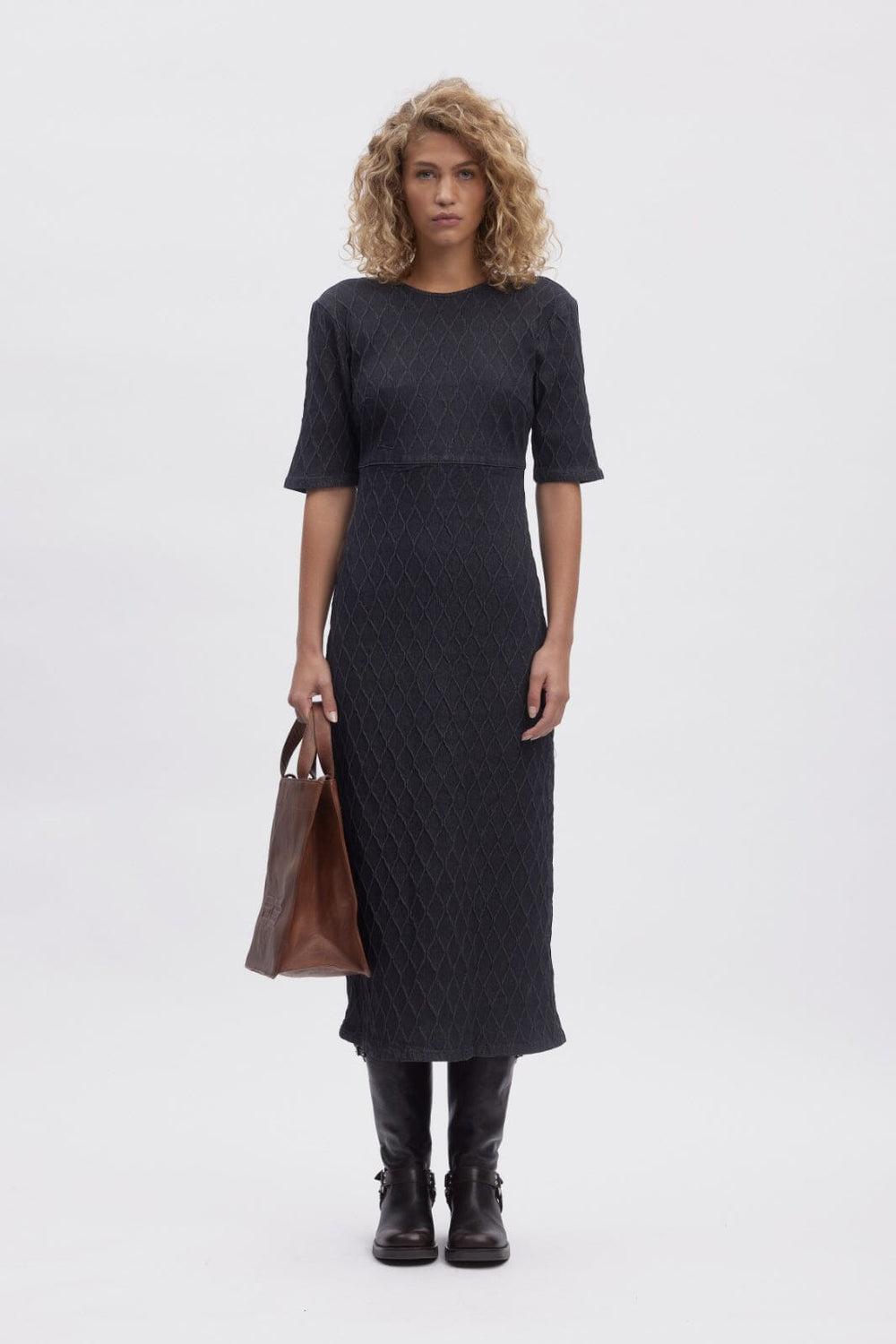 Gestuz - Rozeringz Ss Long Dress - 100642 Dark Black Wash Kjoler