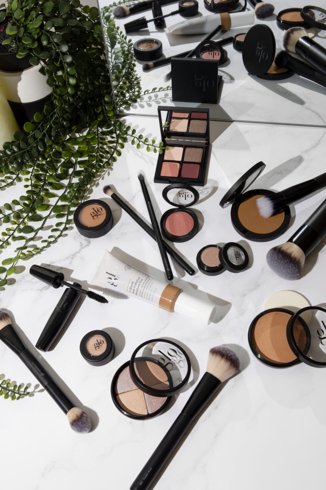 Glo Skin Beauty - Glo 103 Tapered Setting Powder Makeup børster