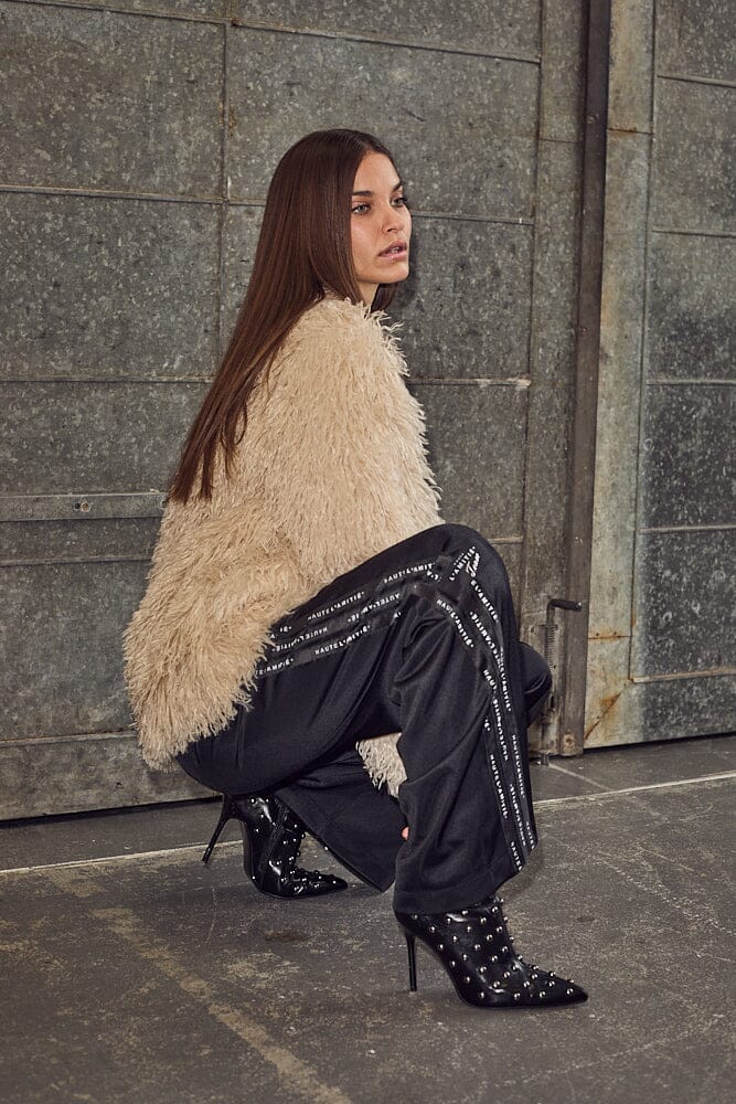 Haute L'Amitié - Tibet Fur Jacket HL10275 - Off-White Jakker