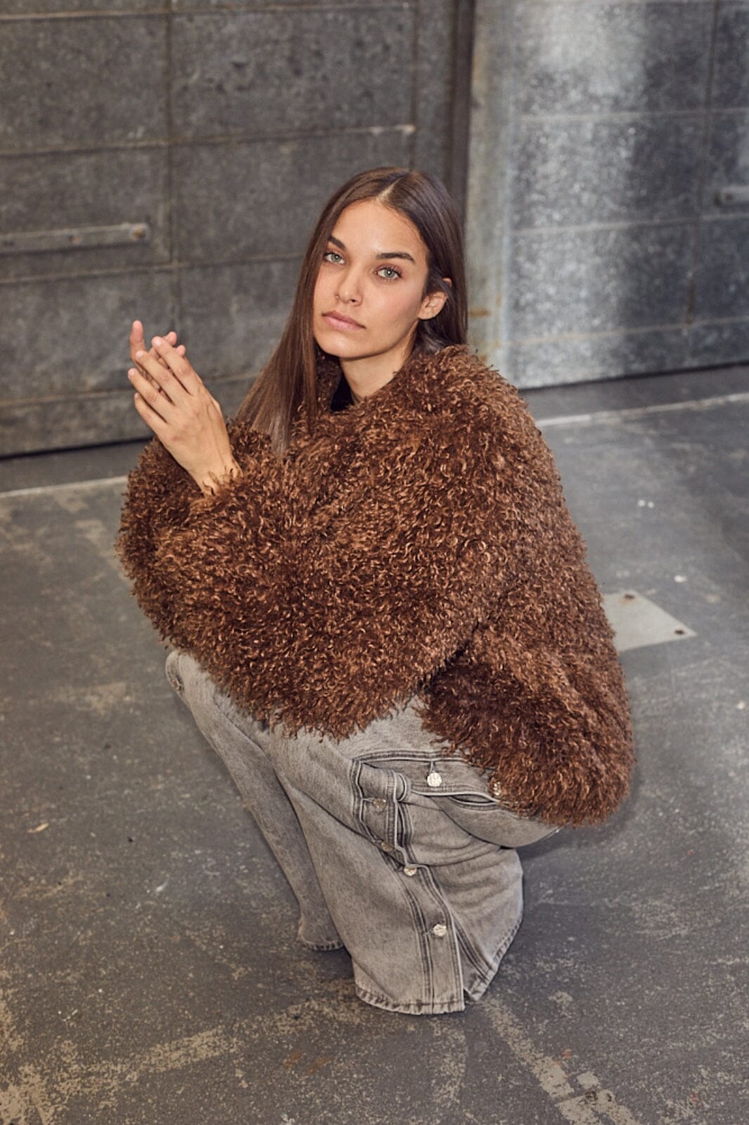 Haute L'Amitié - Tibet Fur Jacket HL10275 - Walnut Jakker