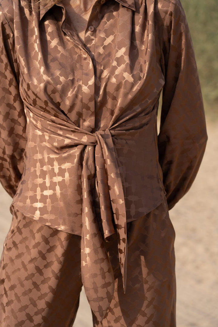 Karmamia - Lee Shirt - Camel Keffiyeh Jacquard Skjorter