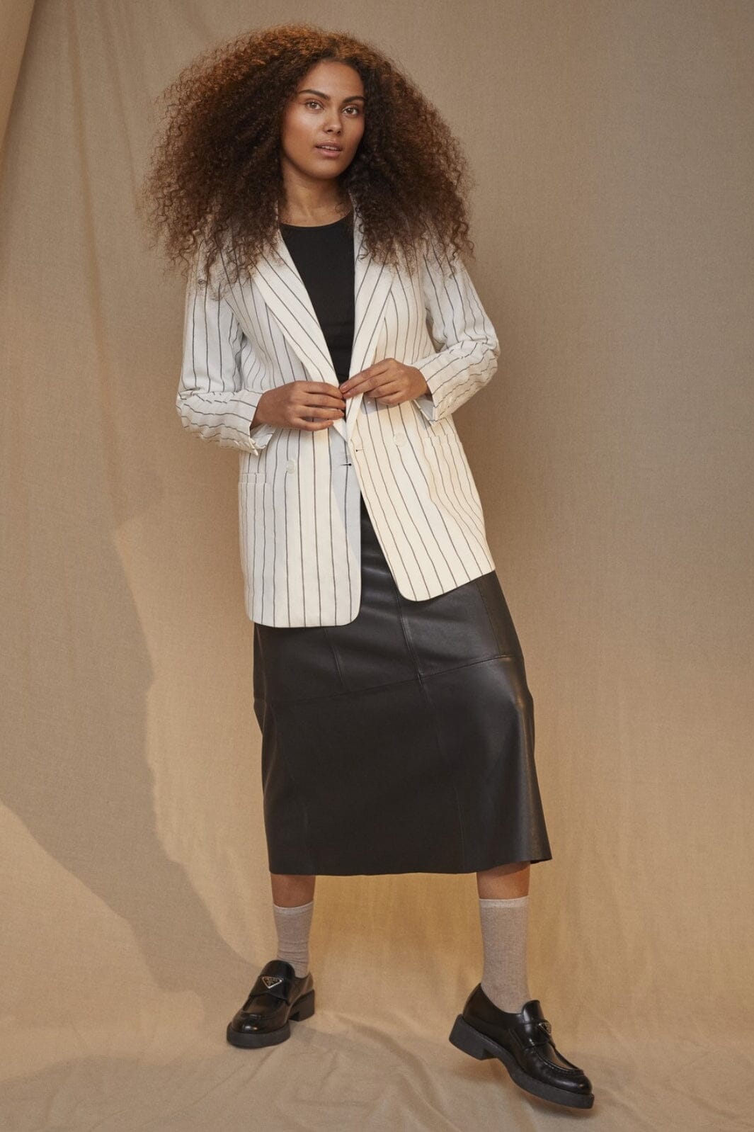 Love & Divine - Love1069 - 000 Black Nederdele