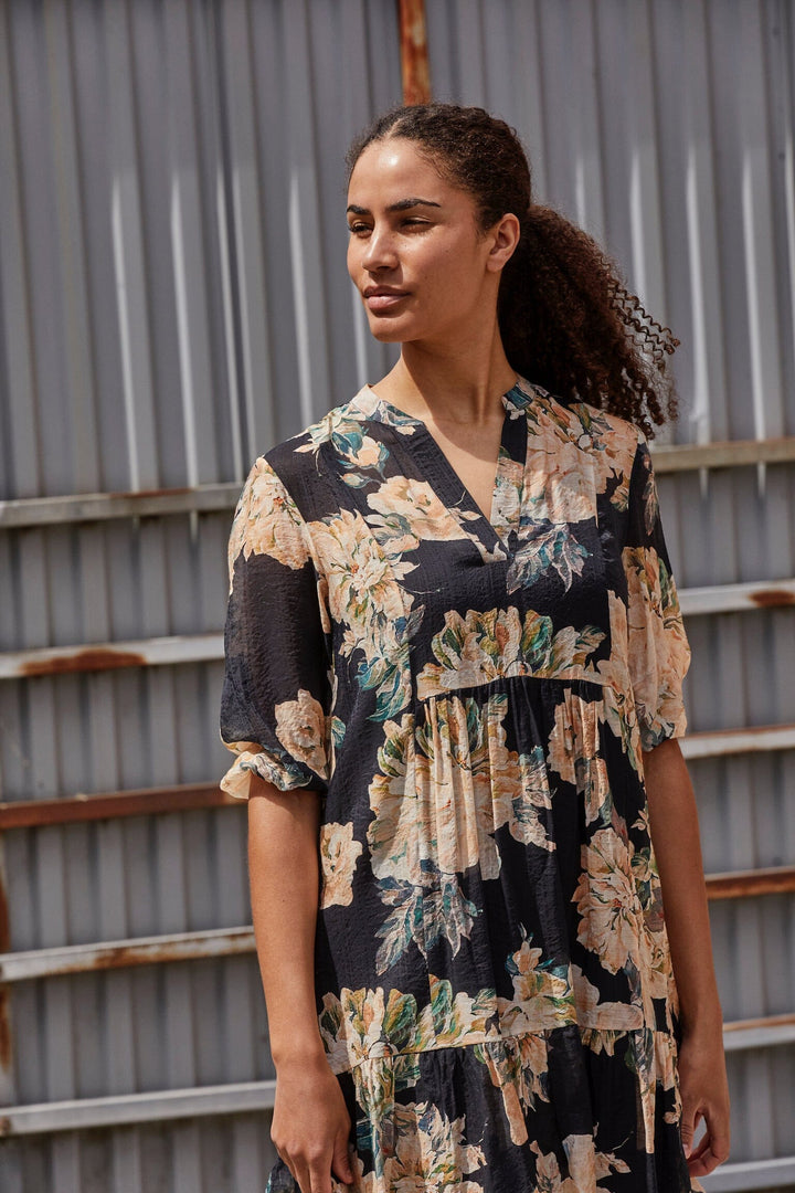 Love & Divine - Love958-9 19058 - 815 - Black/Flower Kjoler