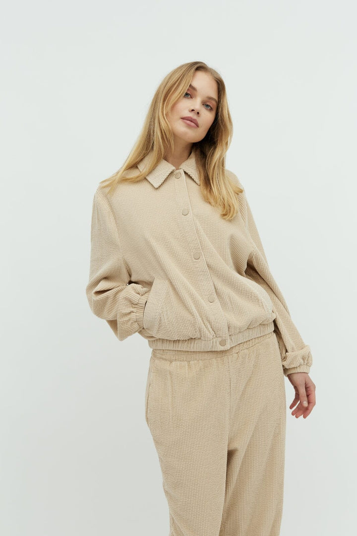 MbyM - Karone-M - G36 White Pepper Jakker