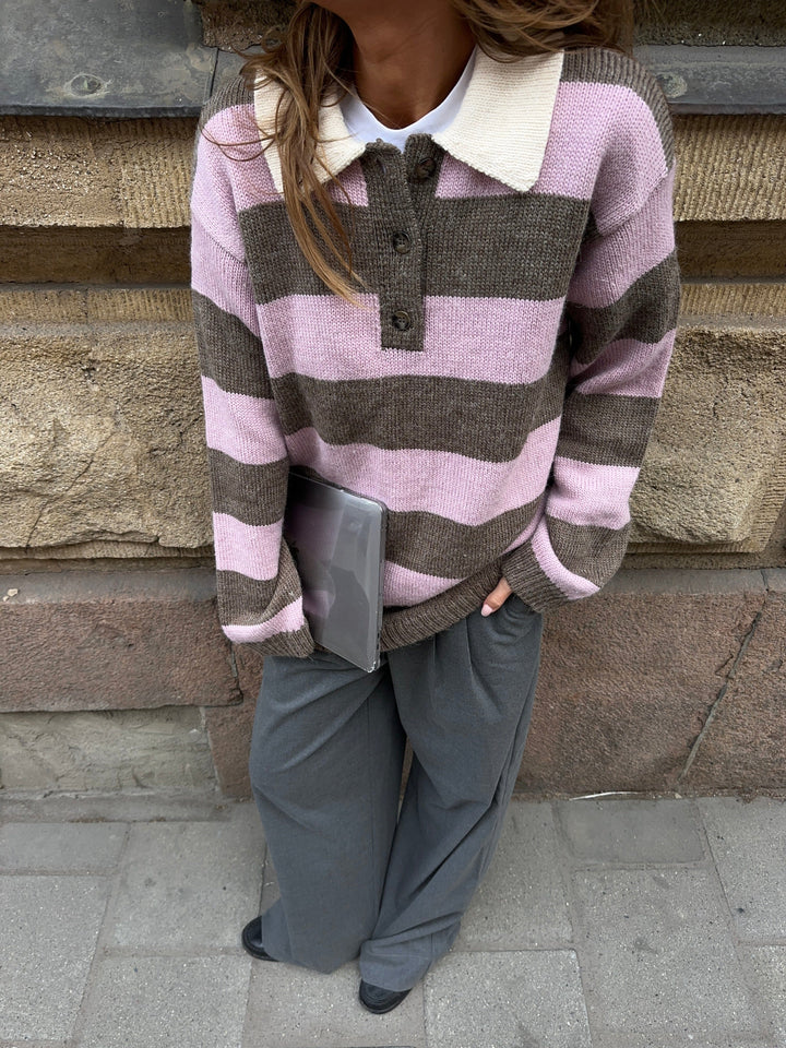 Modström - Pelhammd Stripe Polo 58613 - 12038 - Lilac Chocolate Stripe Strikbluser