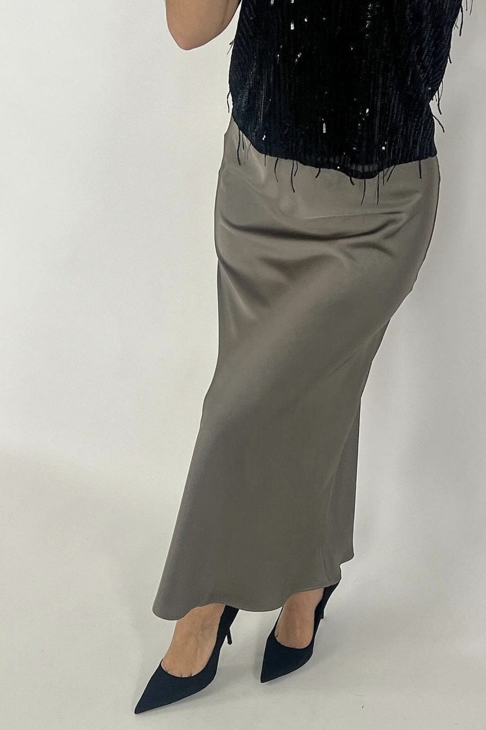 Neo Noir - Vicky Heavy Sateen Skirt - Warm Grey Nederdele