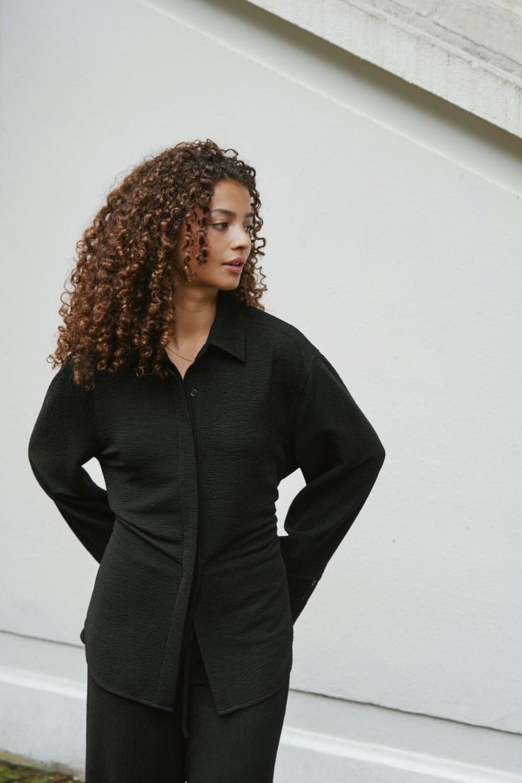 Neo Noir - Waldita Structure Shirt 166244 - 100 - Black Skjorter