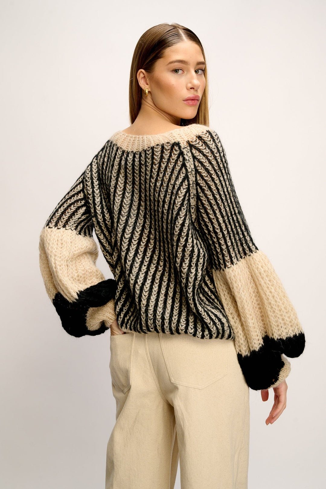 Noella - Liana Knit Sweater - Cream/black Strikbluser