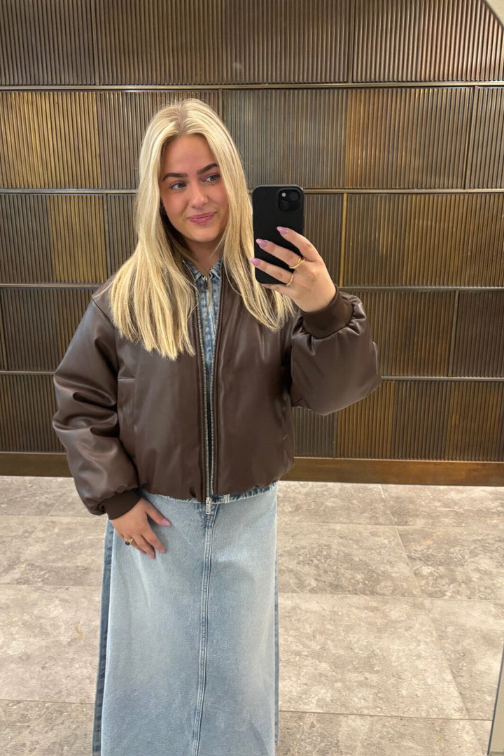 Pieces - Pclara Padded Coated Bomber Jacket - 4949319 Hot Fudge Jakker