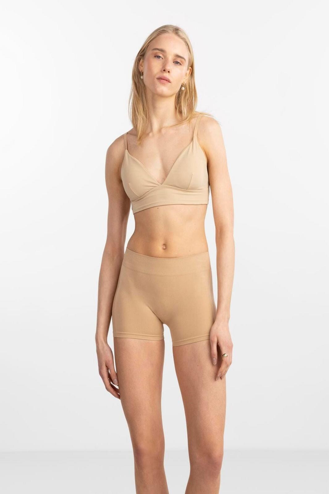 Pieces - PcLondon Mini Shorts - Nature Shorts