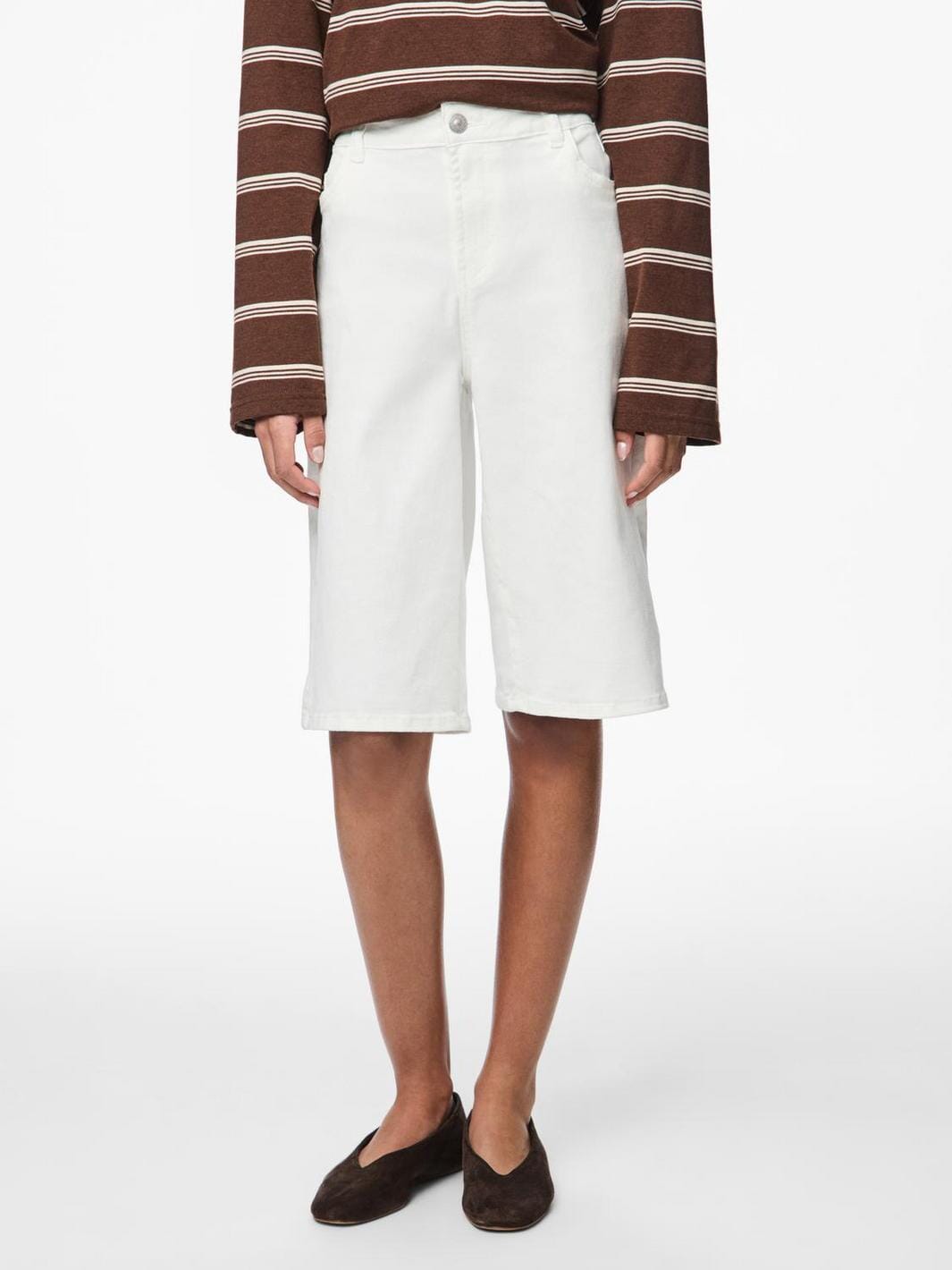 Pieces - Pcsalume Wide Denim Shorts - 4830261 Bright White