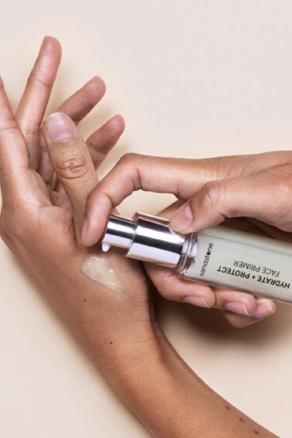 Sandstone - Hydrate + Protect Faceprimer Makeup