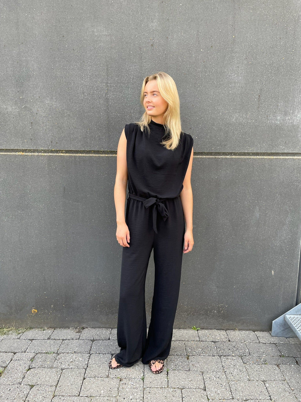 Sisters Point - Guto-Ju - 000 Black Buksedragter