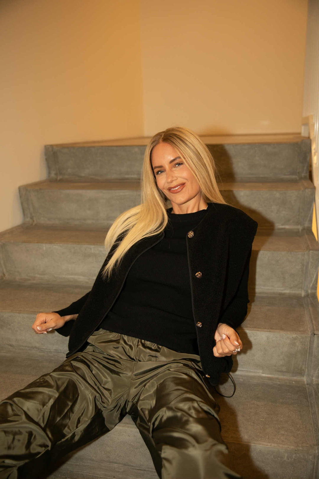 Valentin Studio - Fluffy Vest 167485 - 100 - Black Frakker