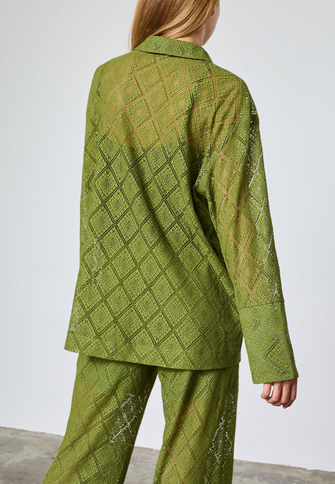 Love & Divine - Love1439 19318 - 330 - Lime Green