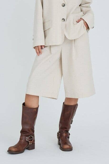 A-View - Lina Jorts AV8055 - 004 - Sand Shorts 