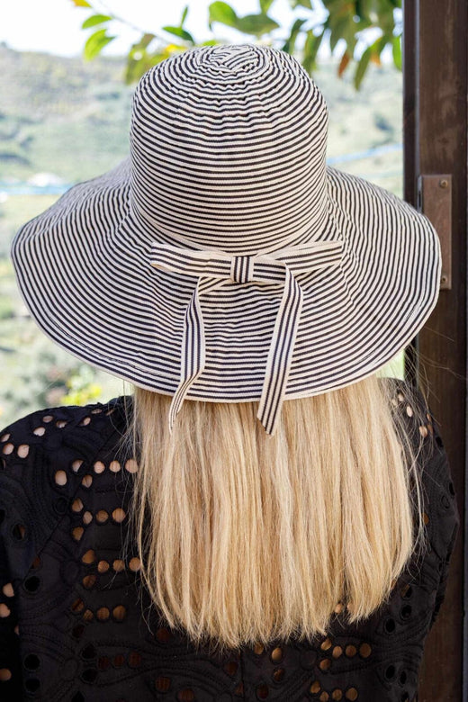 Black Colour - Bcjannie Ribbon Hat 8000 - Black Stripe