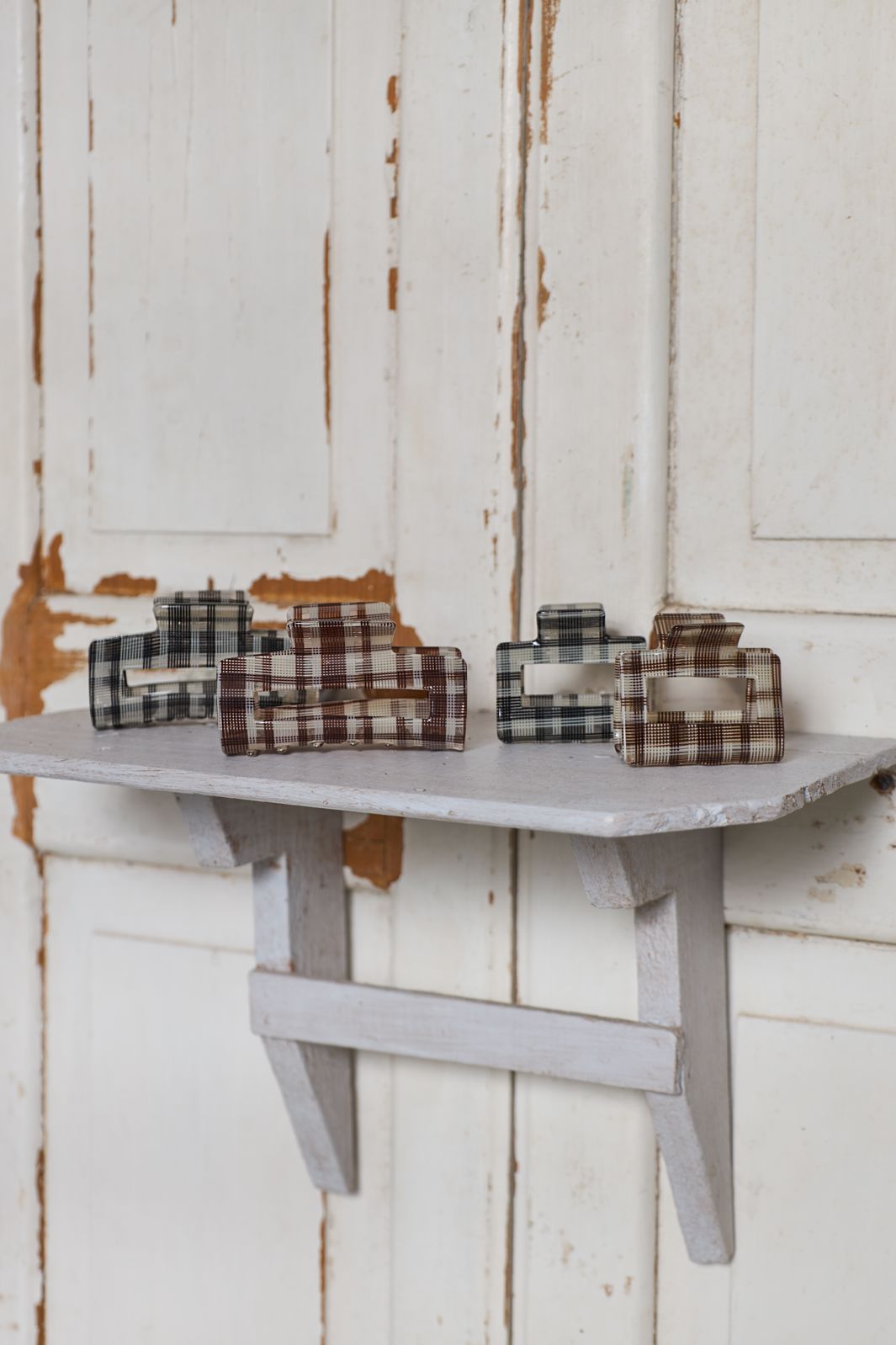 Black Colour - Bckarmen Hair Claw 5996 - Black