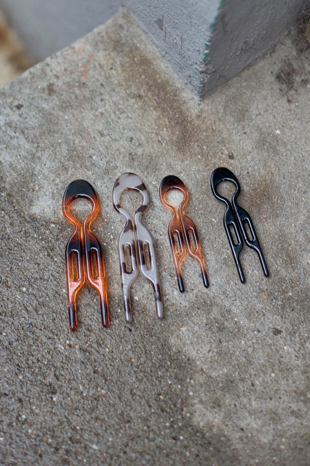 Black Colour - Bcmargot Small Hair Pin 6083 - Amber