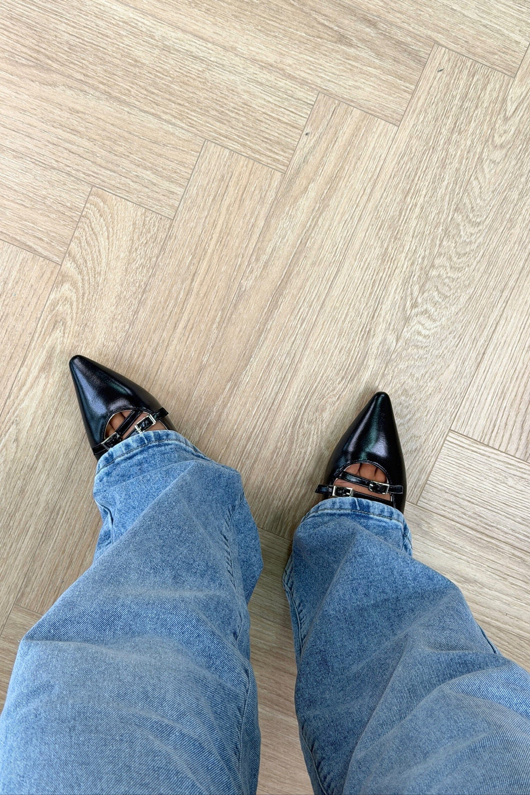 Bloom - Galanthus Ballet Flats - Black Ballerinaer 