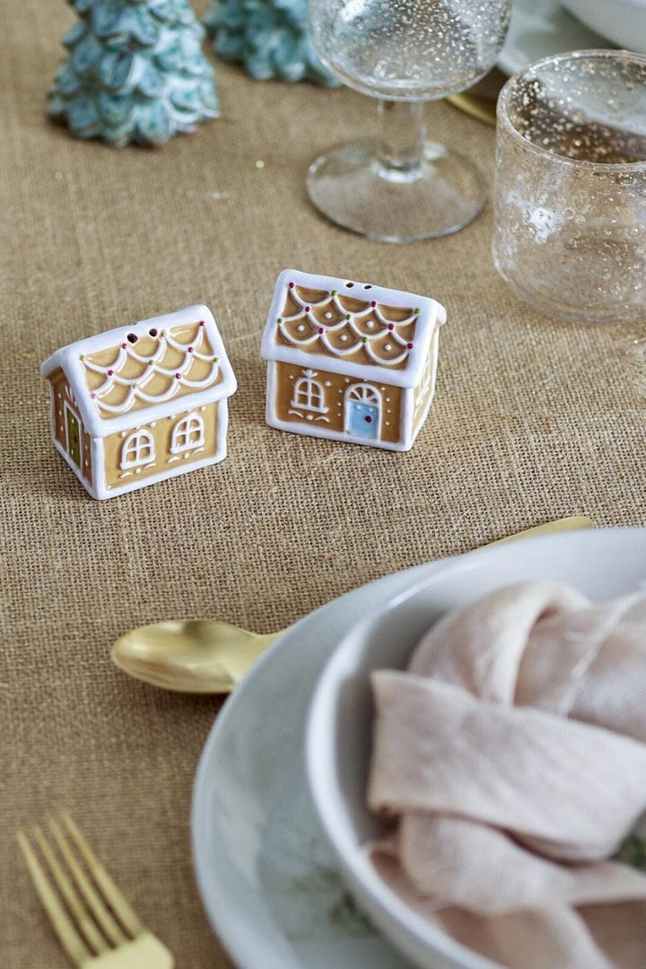 Bloomingville - Ginnie Salt & Pebersæt, Brun, Keramik - L6xH6xW4,5 cm, Set of 2 Jul 