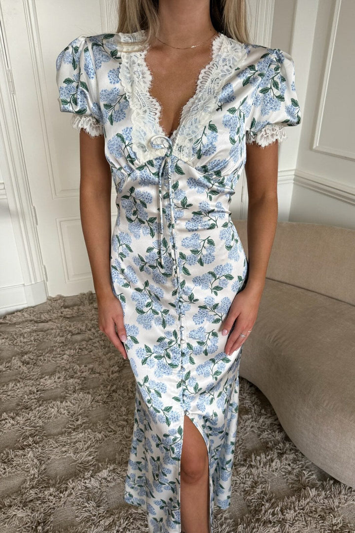 BYIC - Agneteic Long Dress A23810 - Blue Hydrangea Print