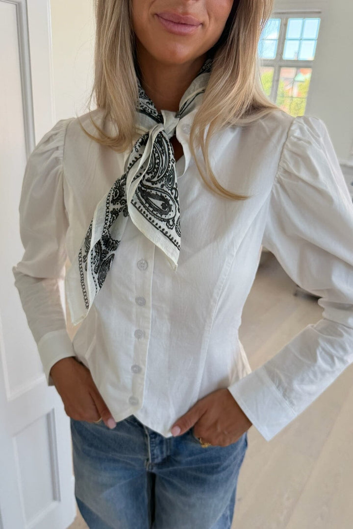 BYIC - Callyic Scarf S2601 - Black White Paisley