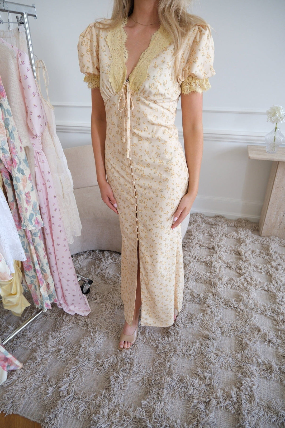BYIC x Molly&My - Agneteic Long Dress A23810 - Yellow Flower Print Kjoler 