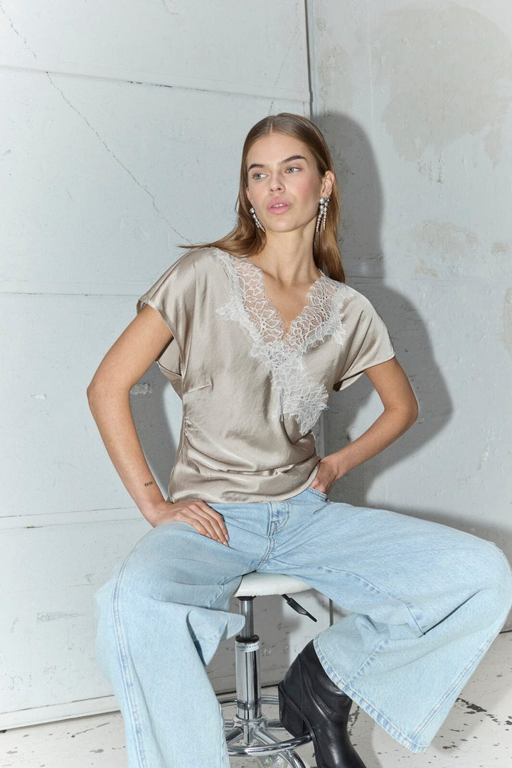 Co´Couture - Iduncc Lace Ss Blouse 45167 - 320 - Bisquit