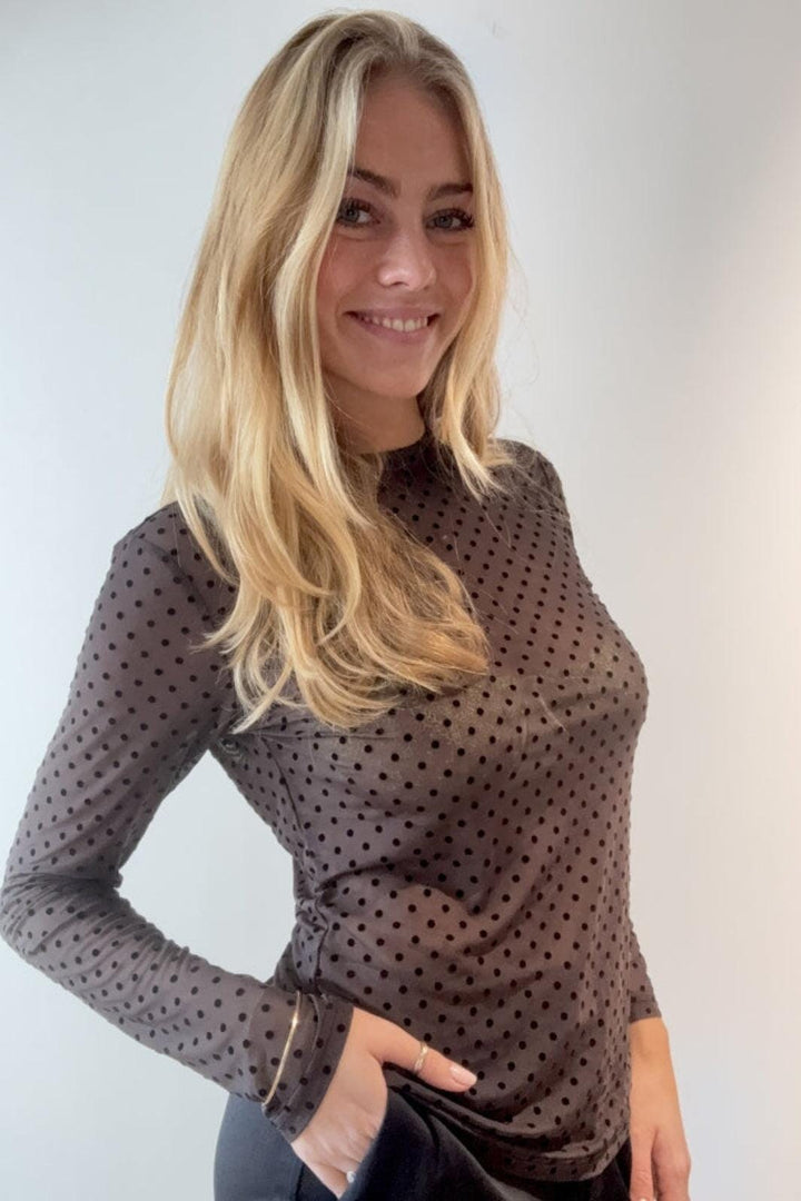 Continue - Anni Mesh 15107 - Brown With Black Dot Bluser 