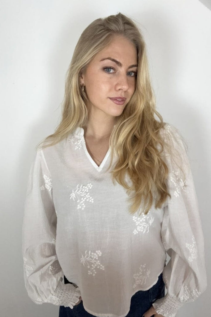 Continue - Emma 15147 - White