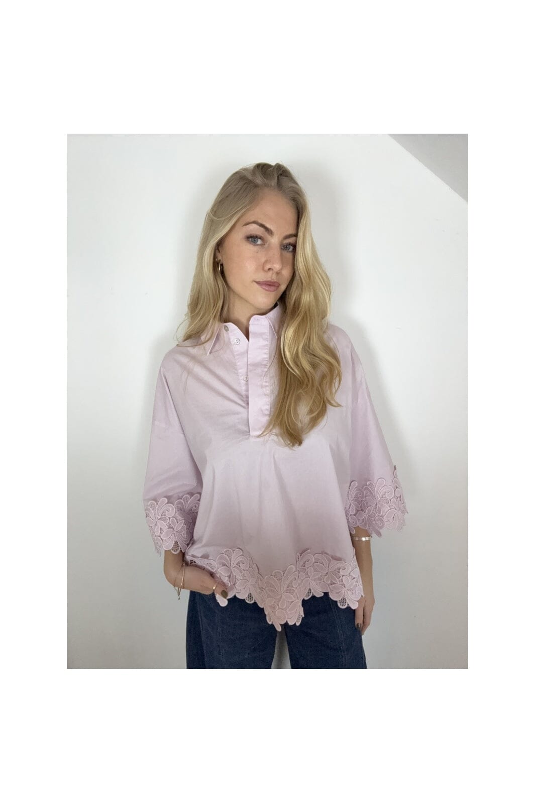 Continue - Klara Embroidery 15118 - Rose