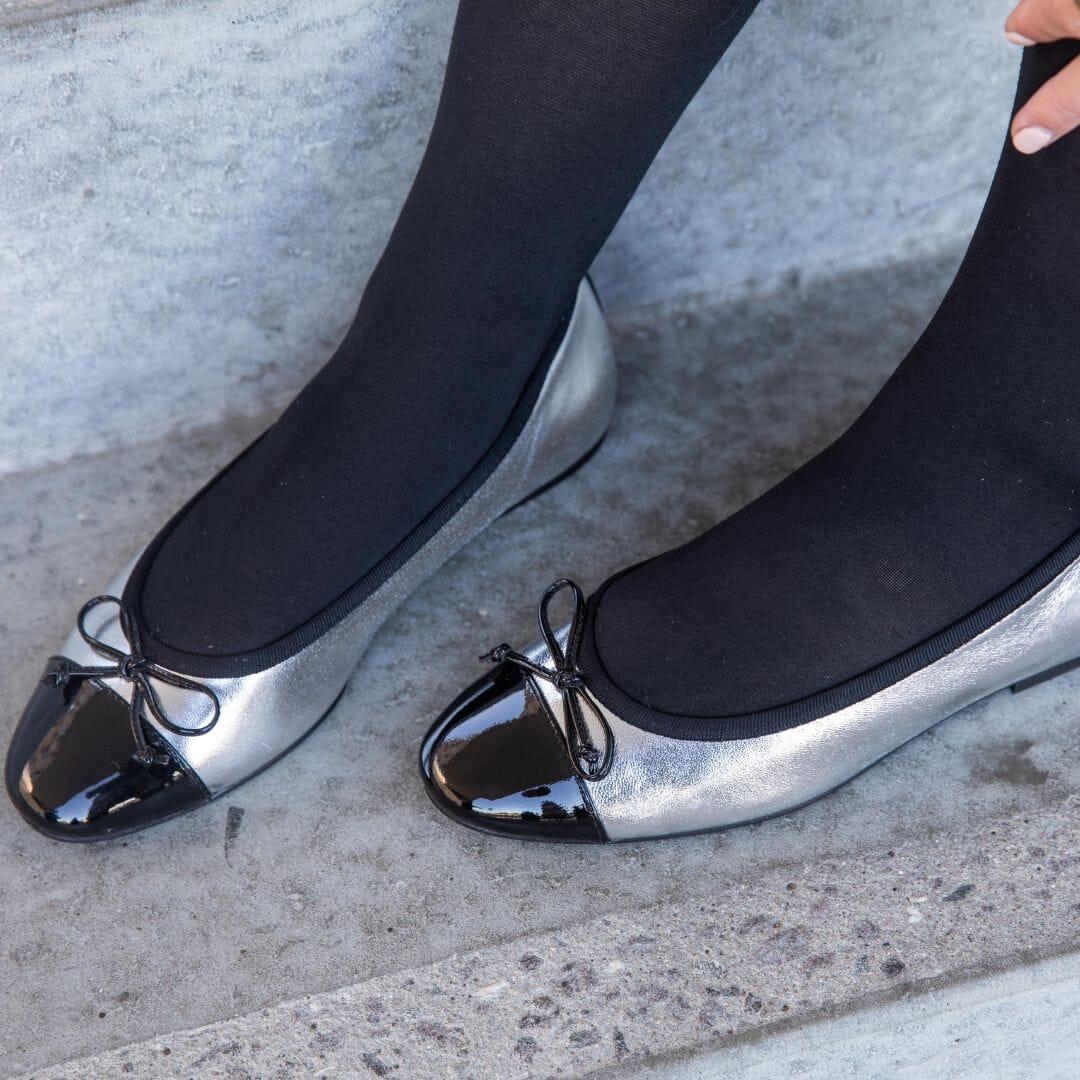 Copenhagen Shoes - My Own Ballerinas - 334 Silver / Black Ballerinaer 