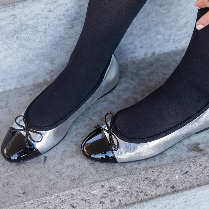 Copenhagen Shoes - My Own Ballerinas - 334 Silver / Black Ballerinaer 