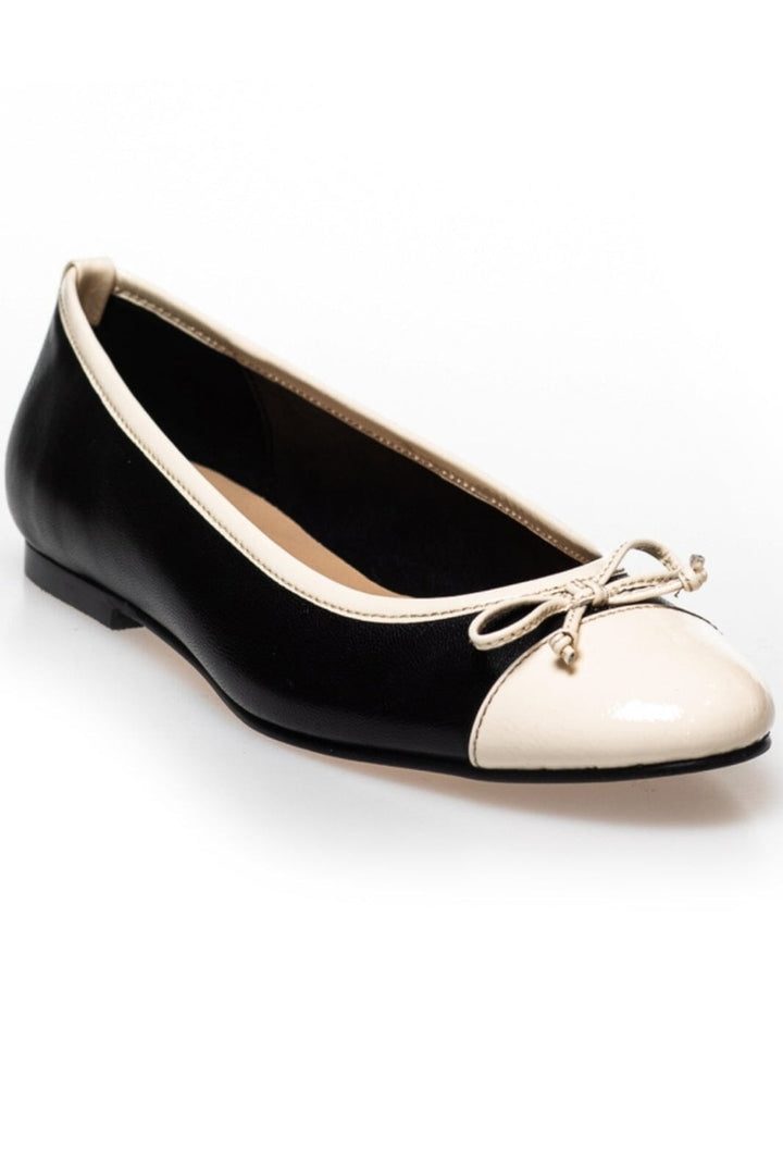 Copenhagen Shoes - My Own Ballerinas - 500 Black/Cream Ballerinaer 