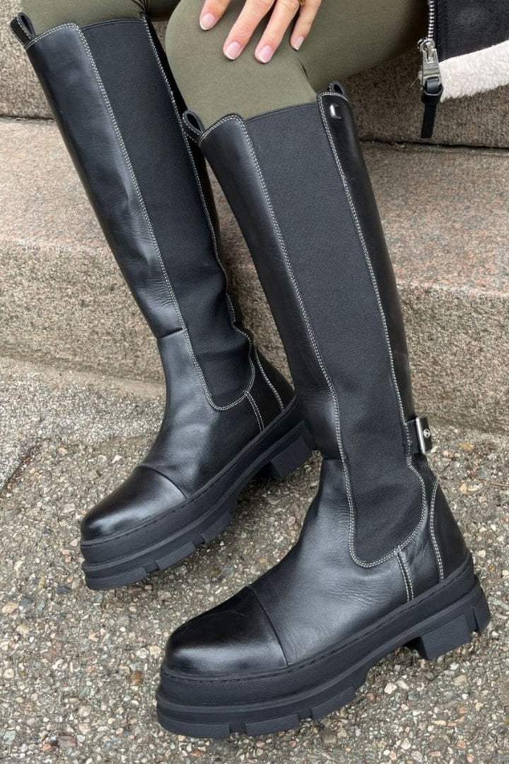 Copenhagen Shoes - The Follow Boot - 0001 Black Støvler 