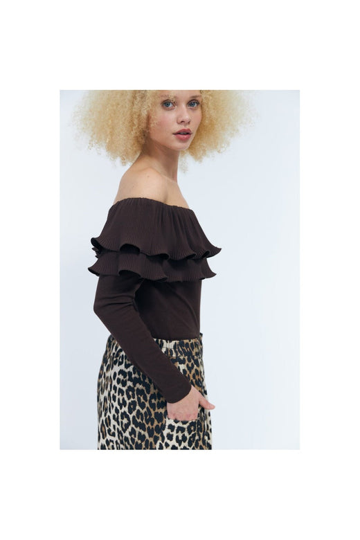 Cras - Flounce Blouse C499 - Chocolate Martini