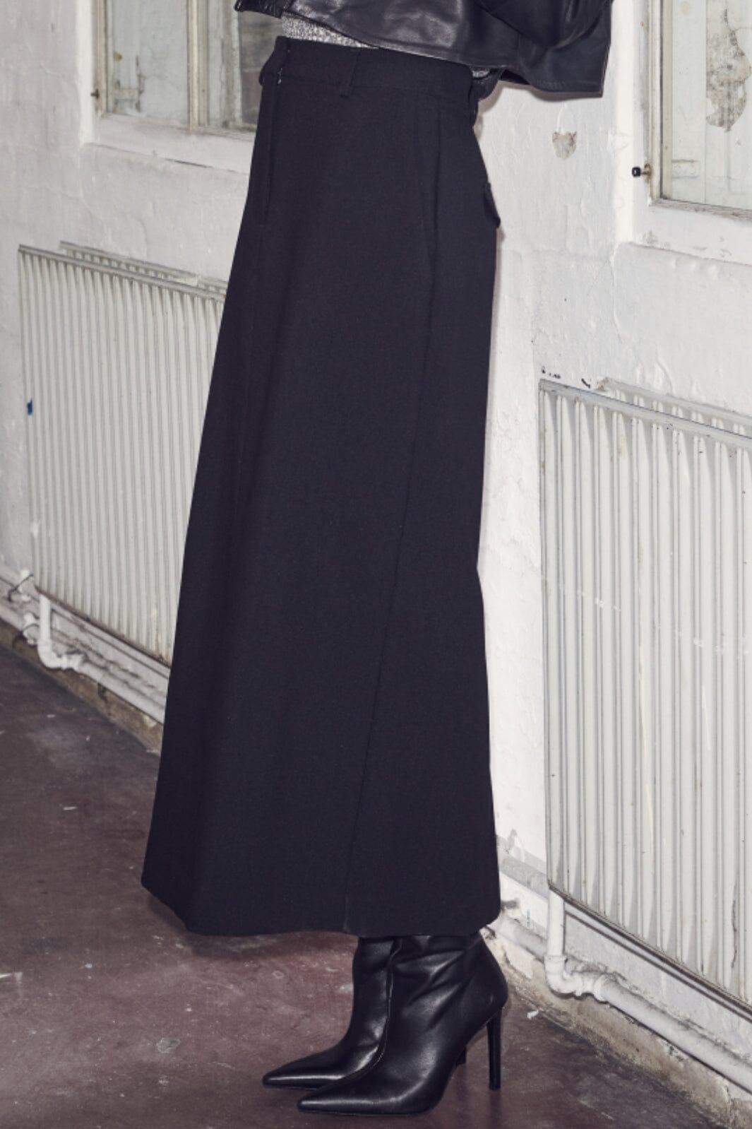 Forudbestillig - Co´couture - Volacc Floor Pencil Skirt - 96 Black Nederdele 