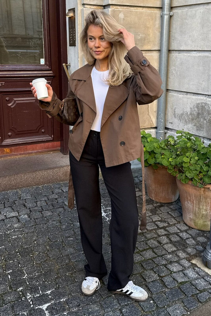 Forudbestilling - BYIC - Almaic Trenchcoat A2319 - Dark Brown Jakker 